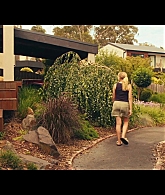 adoringteresap_thefamilynextdoor_1x05_0064.jpg