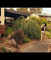 adoringteresap_thefamilynextdoor_1x05_0065.jpg