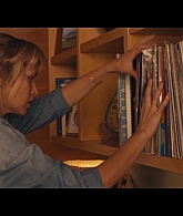 adoringteresap_thefamilynextdoor_1x05_0427.jpg