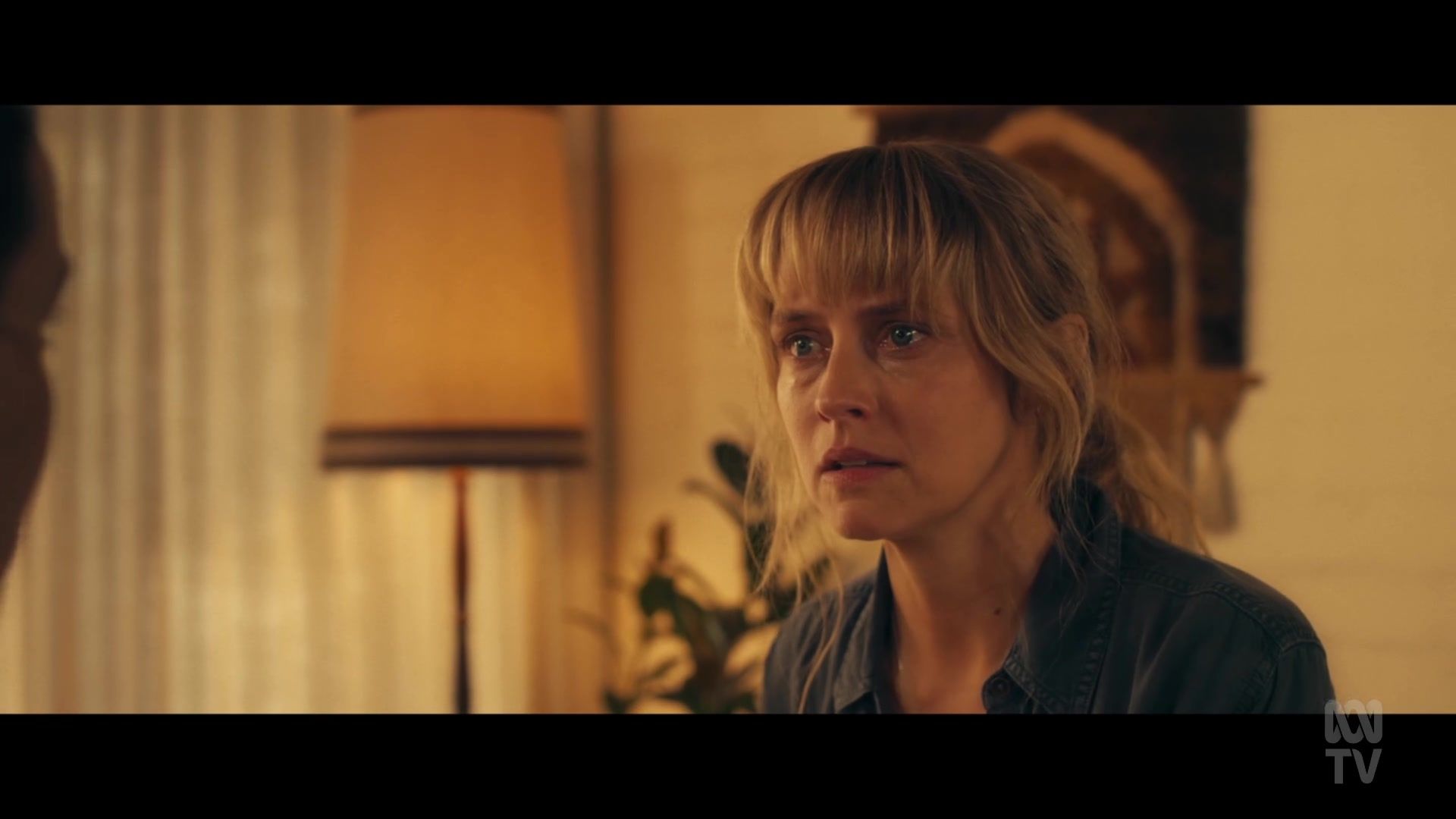 adoringteresap_thefamilynextdoor_1x06_caps_0487.jpg adoringteresap_thefamilynextdoor_1x06_caps_0487.jpg
