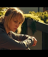 adoringteresap_thefamilynextdoor_1x06_caps_0020.jpg