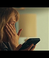 adoringteresap_thefamilynextdoor_1x06_caps_0082.jpg