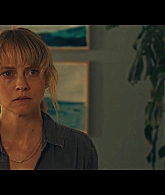 adoringteresap_thefamilynextdoor_1x06_caps_0114.jpg