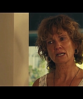 adoringteresap_thefamilynextdoor_1x06_caps_0133.jpg