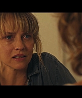 adoringteresap_thefamilynextdoor_1x06_caps_0155.jpg