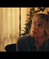adoringteresap_thefamilynextdoor_1x06_caps_0479.jpg