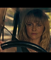 adoringteresap_thefamilynextdoor_1x06_caps_0661.jpg