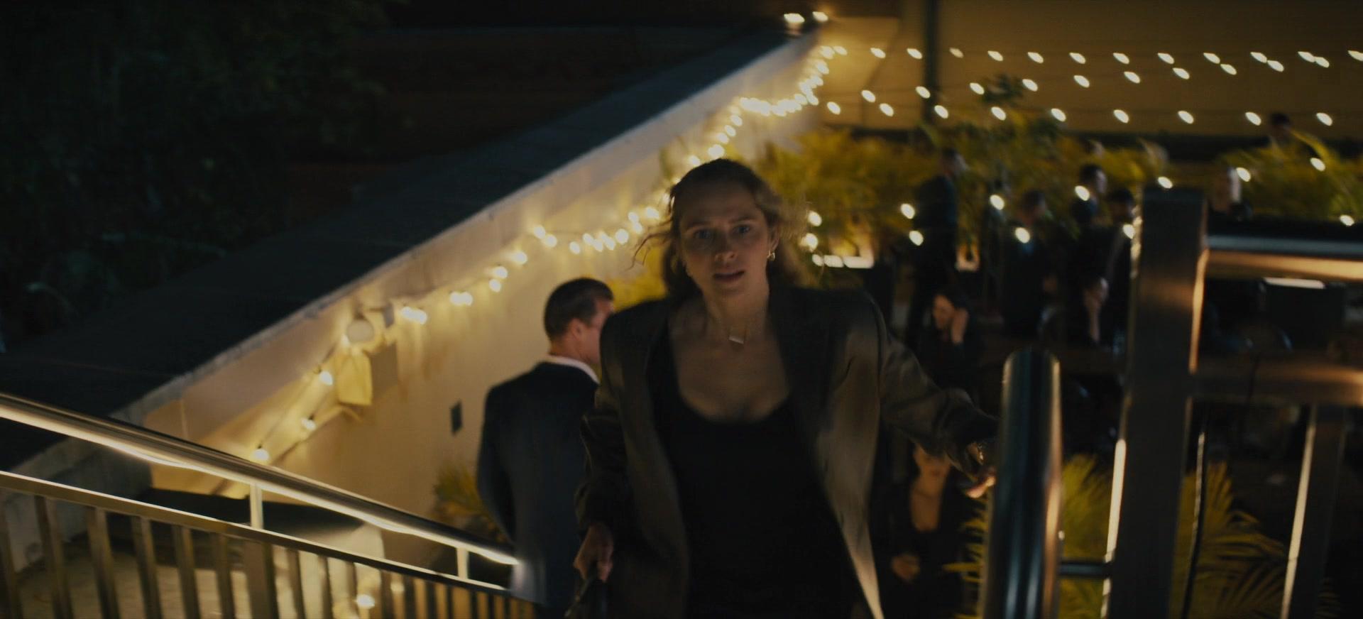 The_Last_Anniversary_S01E01_1080p_1108.jpg The_Last_Anniversary_S01E01_1080p_1108.jpg