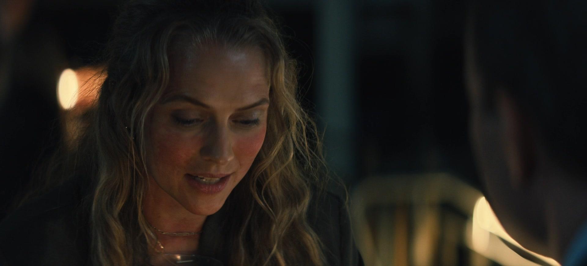 The_Last_Anniversary_S01E01_1080p_1278.jpg The_Last_Anniversary_S01E01_1080p_1278.jpg