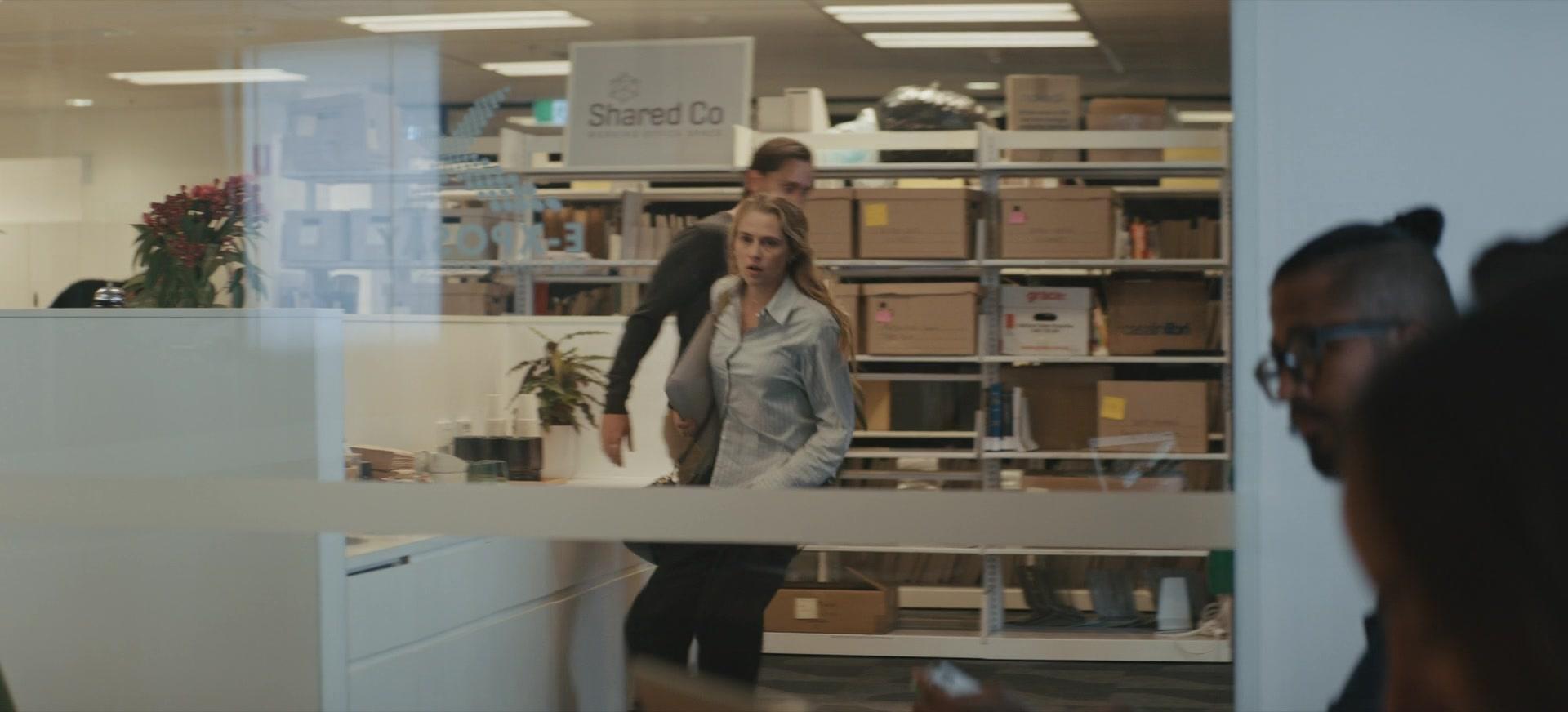 The_Last_Anniversary_S01E01_1080p_2685.jpg The_Last_Anniversary_S01E01_1080p_2685.jpg