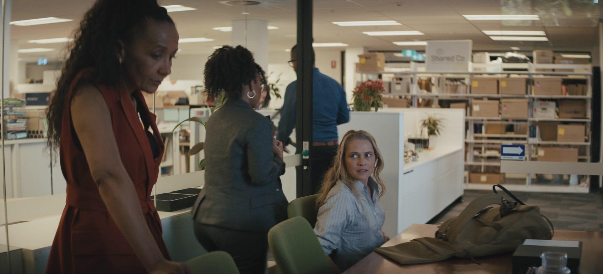 The_Last_Anniversary_S01E01_1080p_2749.jpg The_Last_Anniversary_S01E01_1080p_2749.jpg