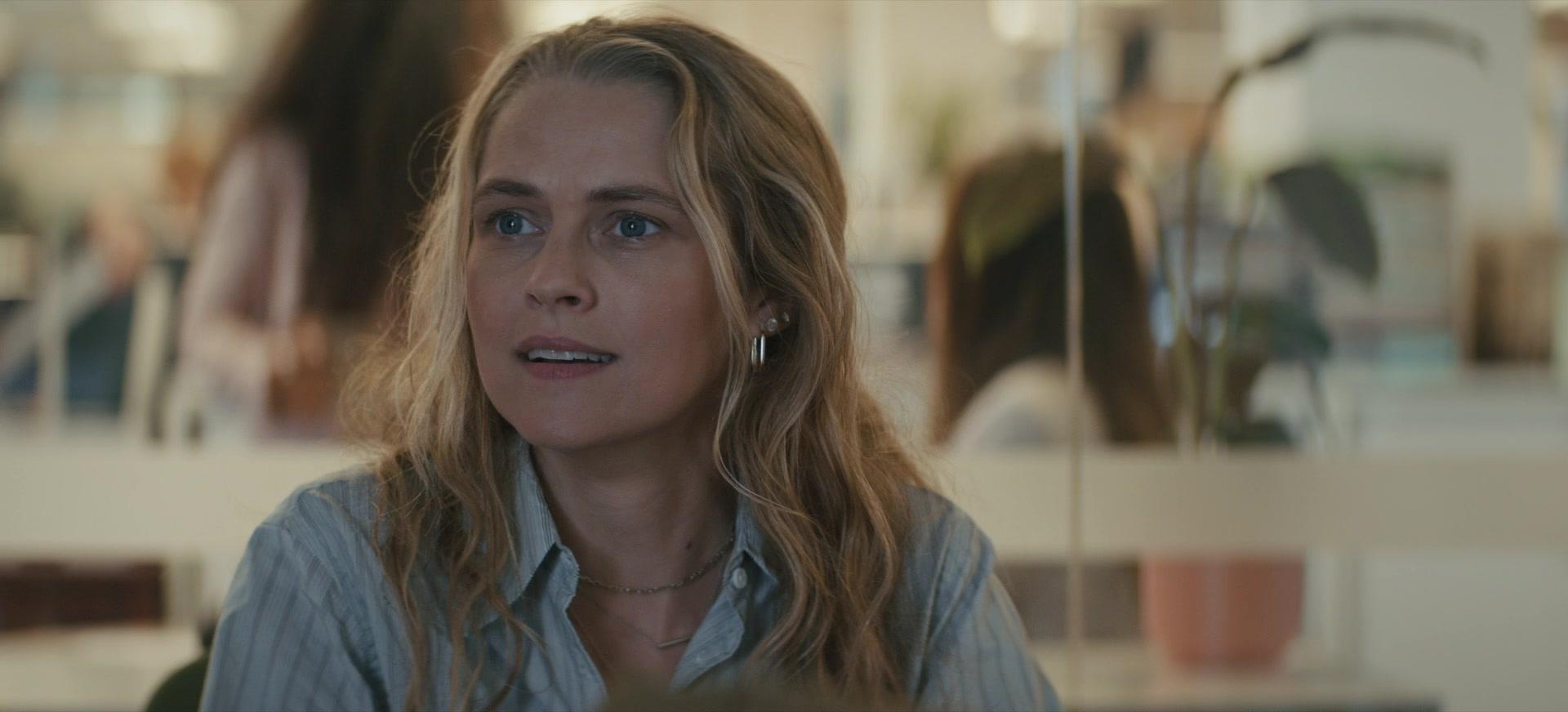 The_Last_Anniversary_S01E01_1080p_2786.jpg The_Last_Anniversary_S01E01_1080p_2786.jpg