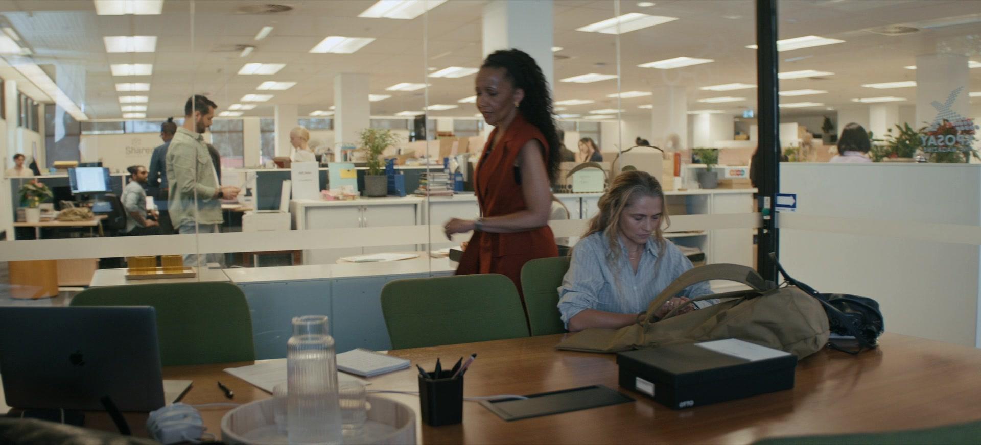 The_Last_Anniversary_S01E01_1080p_2792.jpg
