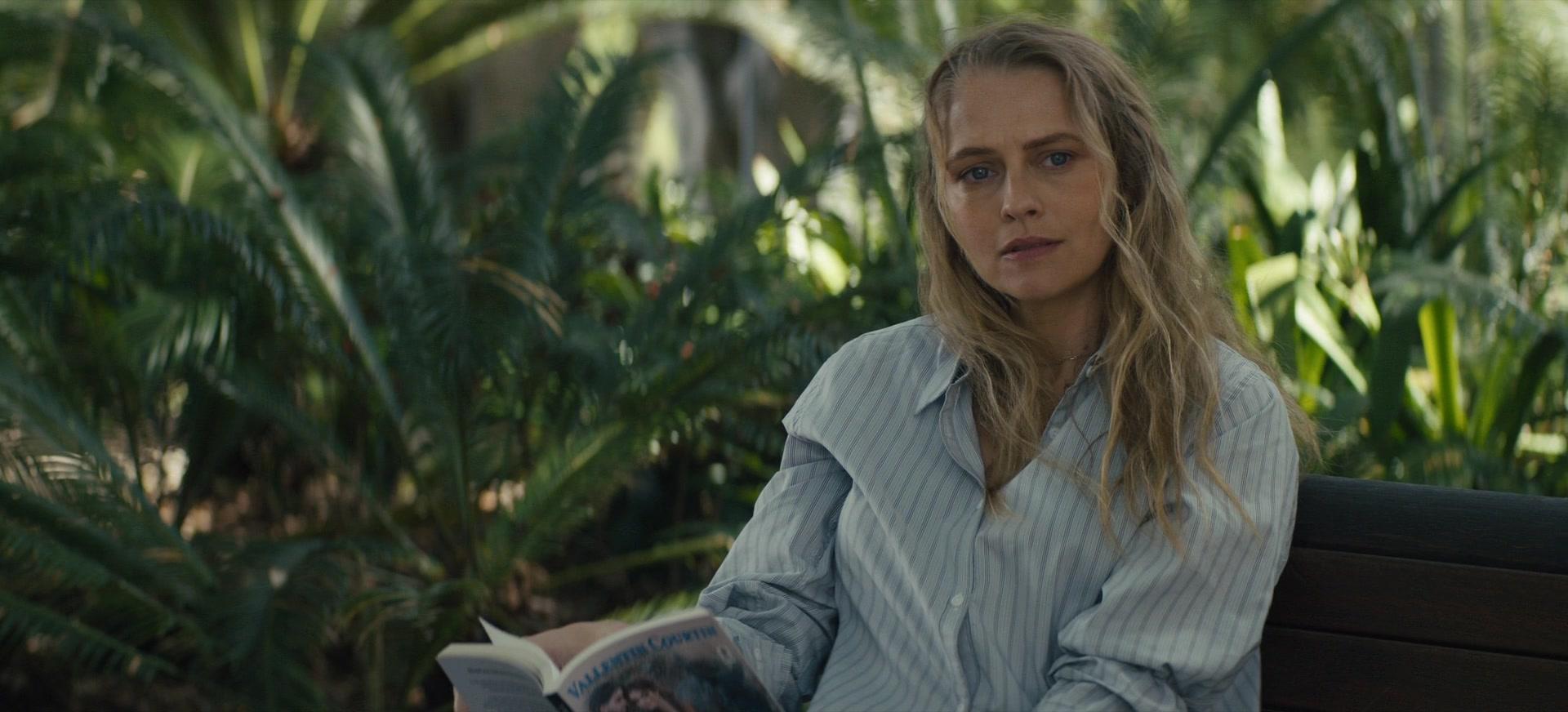 The_Last_Anniversary_S01E01_1080p_2991.jpg The_Last_Anniversary_S01E01_1080p_2991.jpg