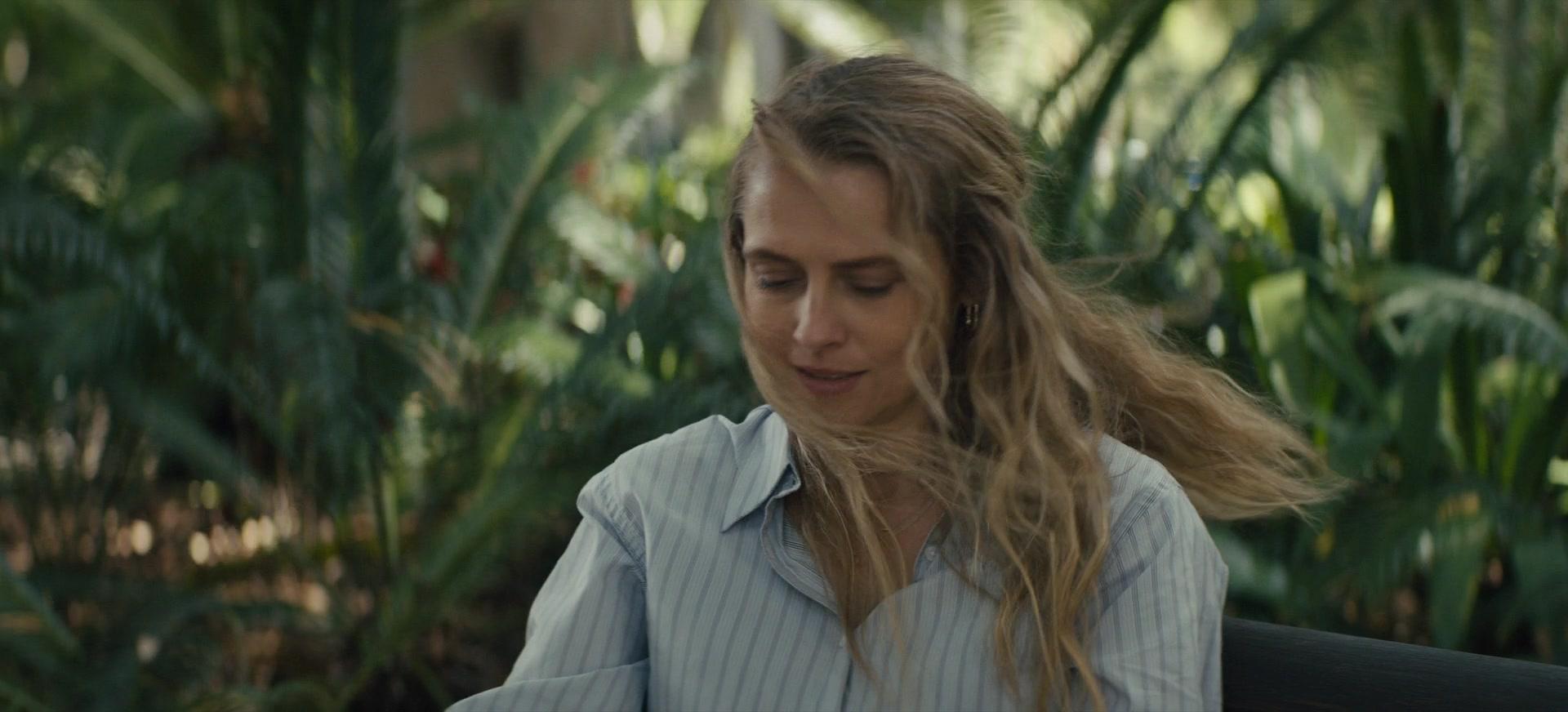 The_Last_Anniversary_S01E01_1080p_3018.jpg