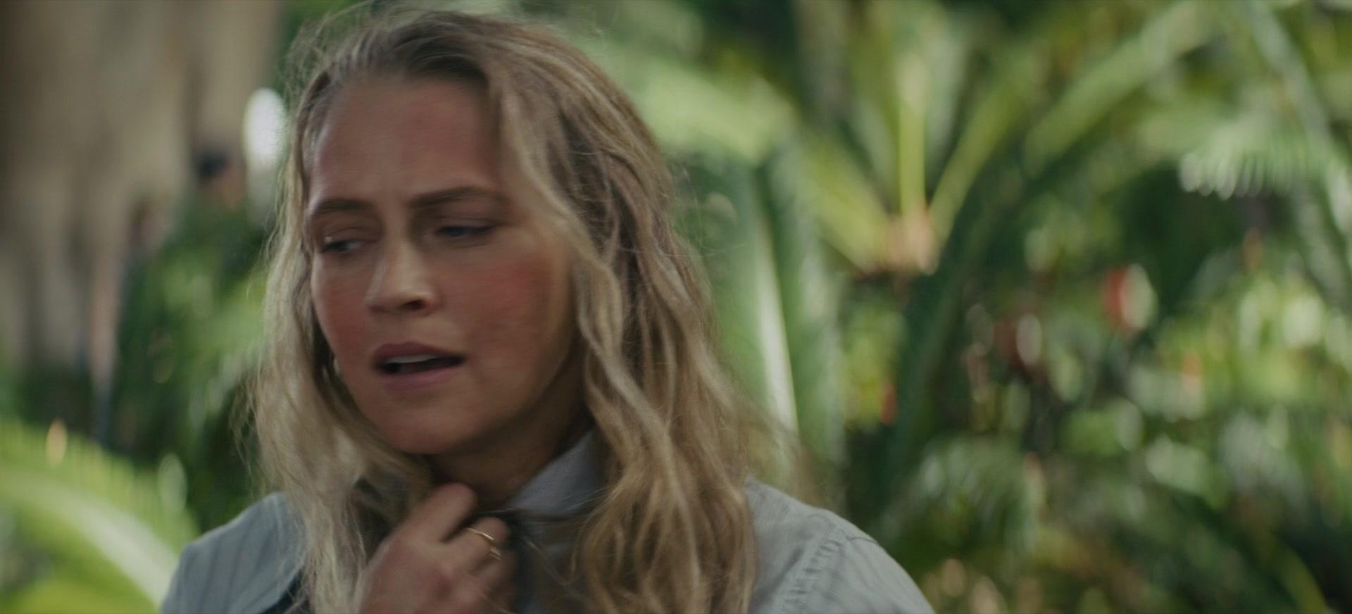 The_Last_Anniversary_S01E01_1080p_3312.jpg The_Last_Anniversary_S01E01_1080p_3312.jpg