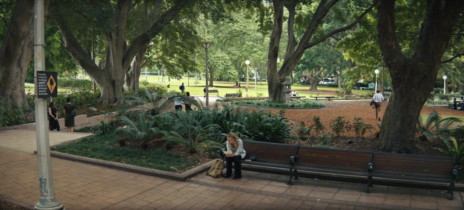 The_Last_Anniversary_S01E01_1080p_3468.jpg The_Last_Anniversary_S01E01_1080p_3468.jpg