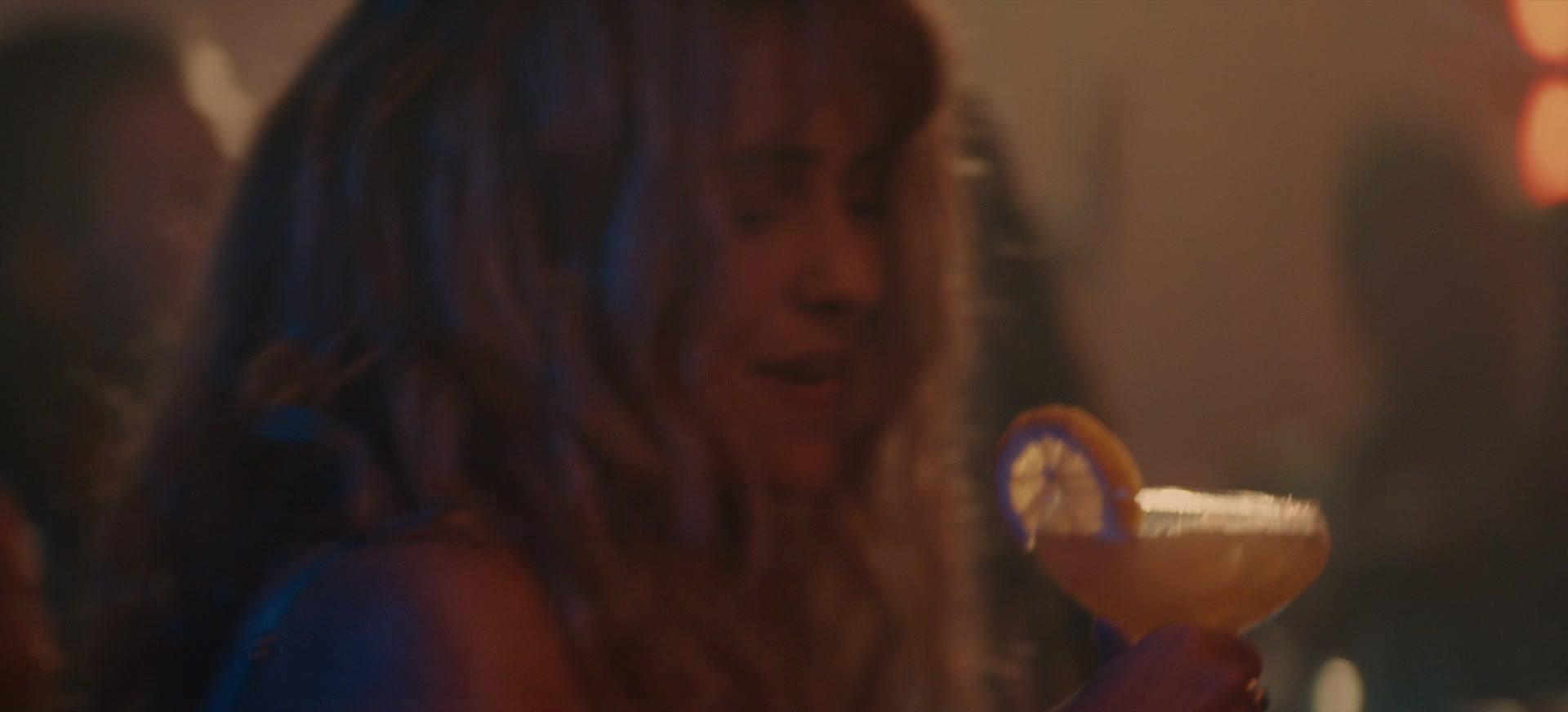 The_Last_Anniversary_S01E01_1080p_4953.jpg The_Last_Anniversary_S01E01_1080p_4953.jpg