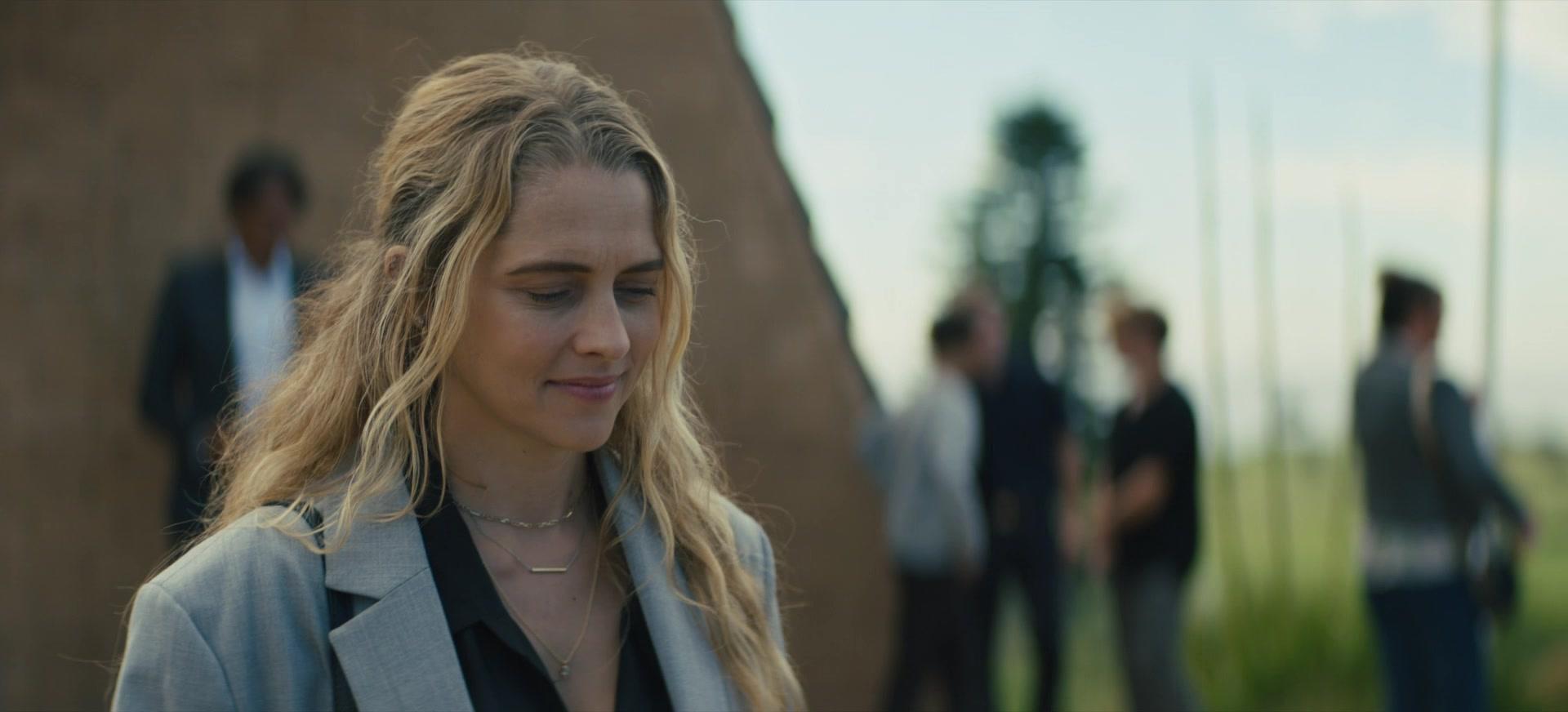 The_Last_Anniversary_S01E01_1080p_5425.jpg The_Last_Anniversary_S01E01_1080p_5425.jpg