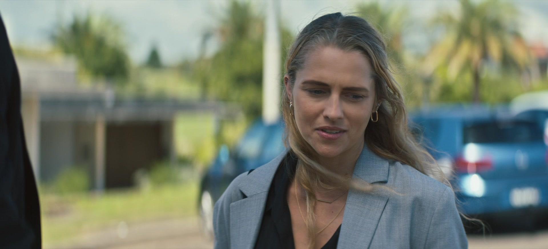 The_Last_Anniversary_S01E01_1080p_5559.jpg The_Last_Anniversary_S01E01_1080p_5559.jpg