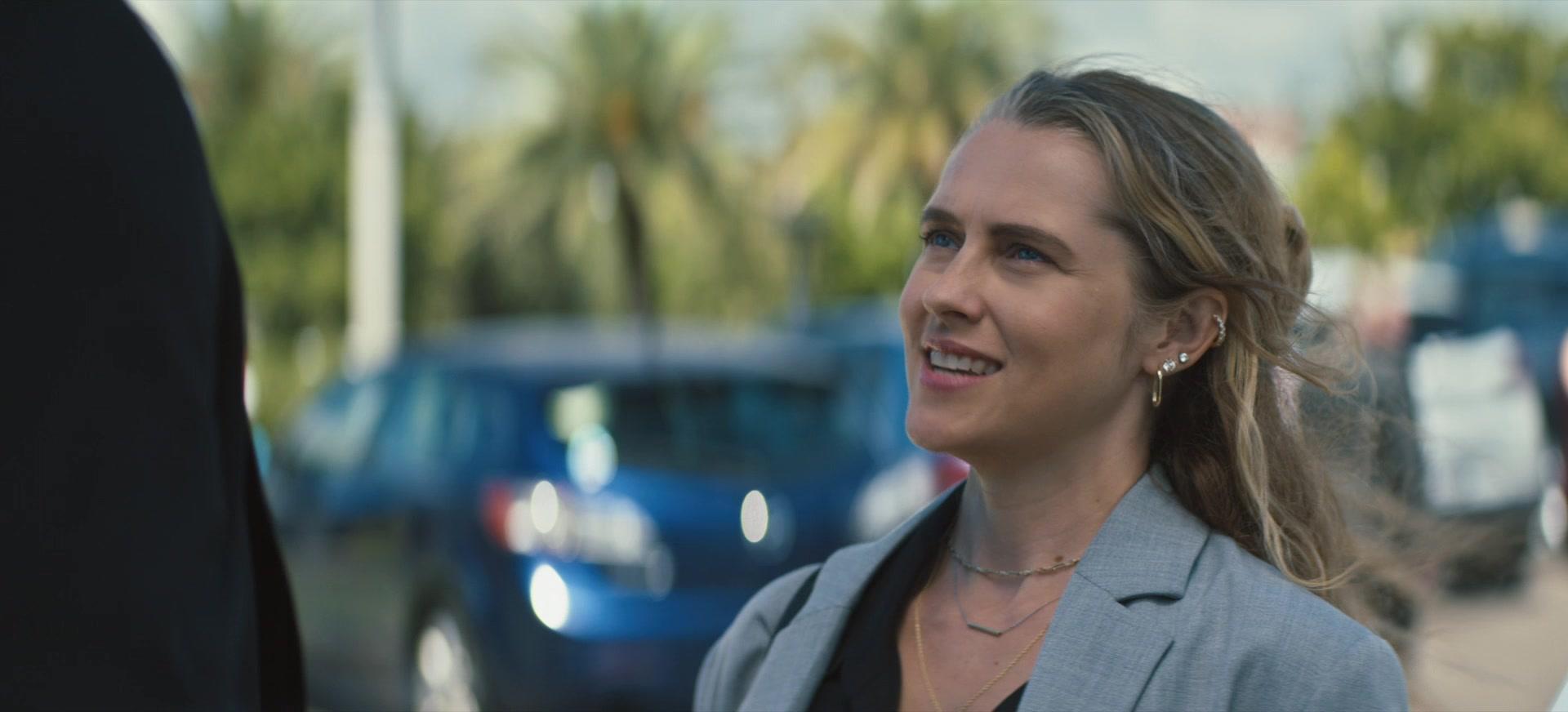 The_Last_Anniversary_S01E01_1080p_5570.jpg The_Last_Anniversary_S01E01_1080p_5570.jpg