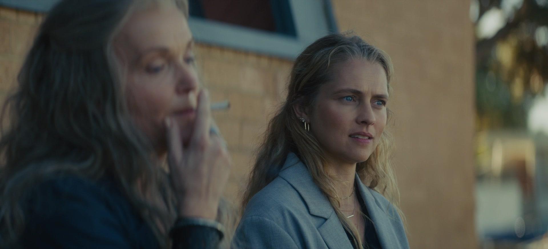 The_Last_Anniversary_S01E01_1080p_5757.jpg The_Last_Anniversary_S01E01_1080p_5757.jpg