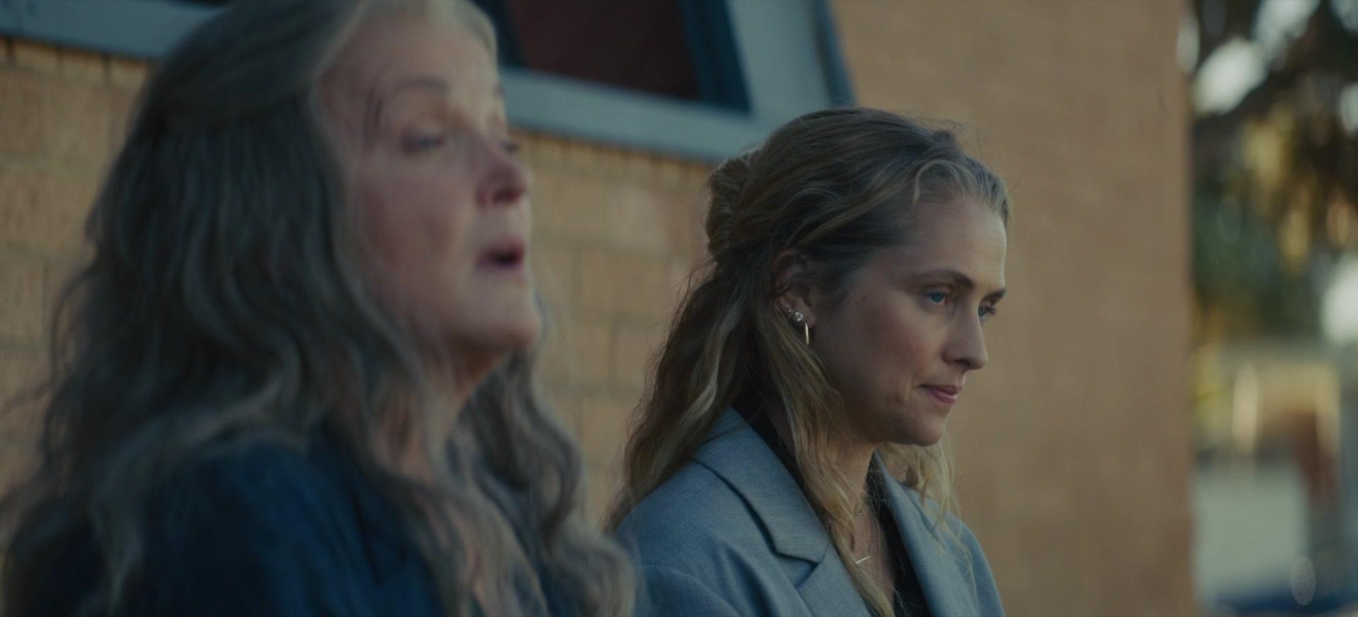 The_Last_Anniversary_S01E01_1080p_5800.jpg The_Last_Anniversary_S01E01_1080p_5800.jpg