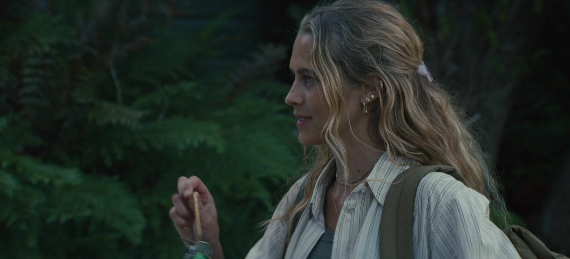 The_Last_Anniversary_S01E01_1080p_6791.jpg The_Last_Anniversary_S01E01_1080p_6791.jpg