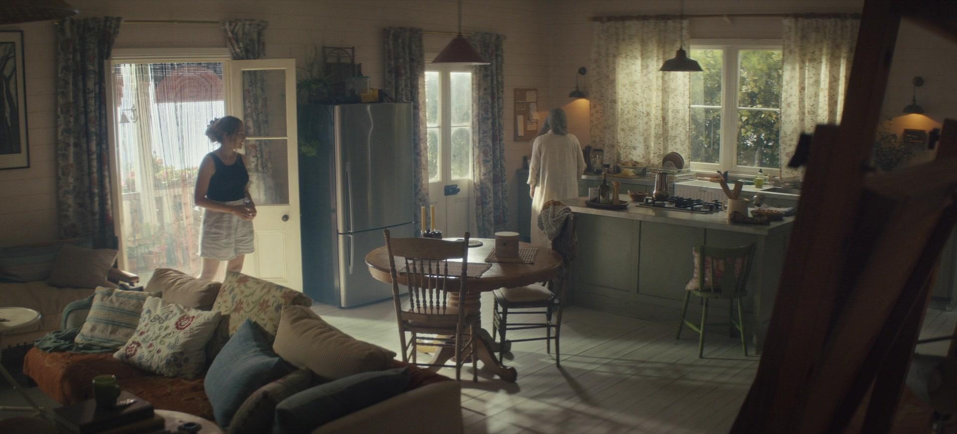 The_Last_Anniversary_2025_S01E02_1080p_ATP_000668.jpg