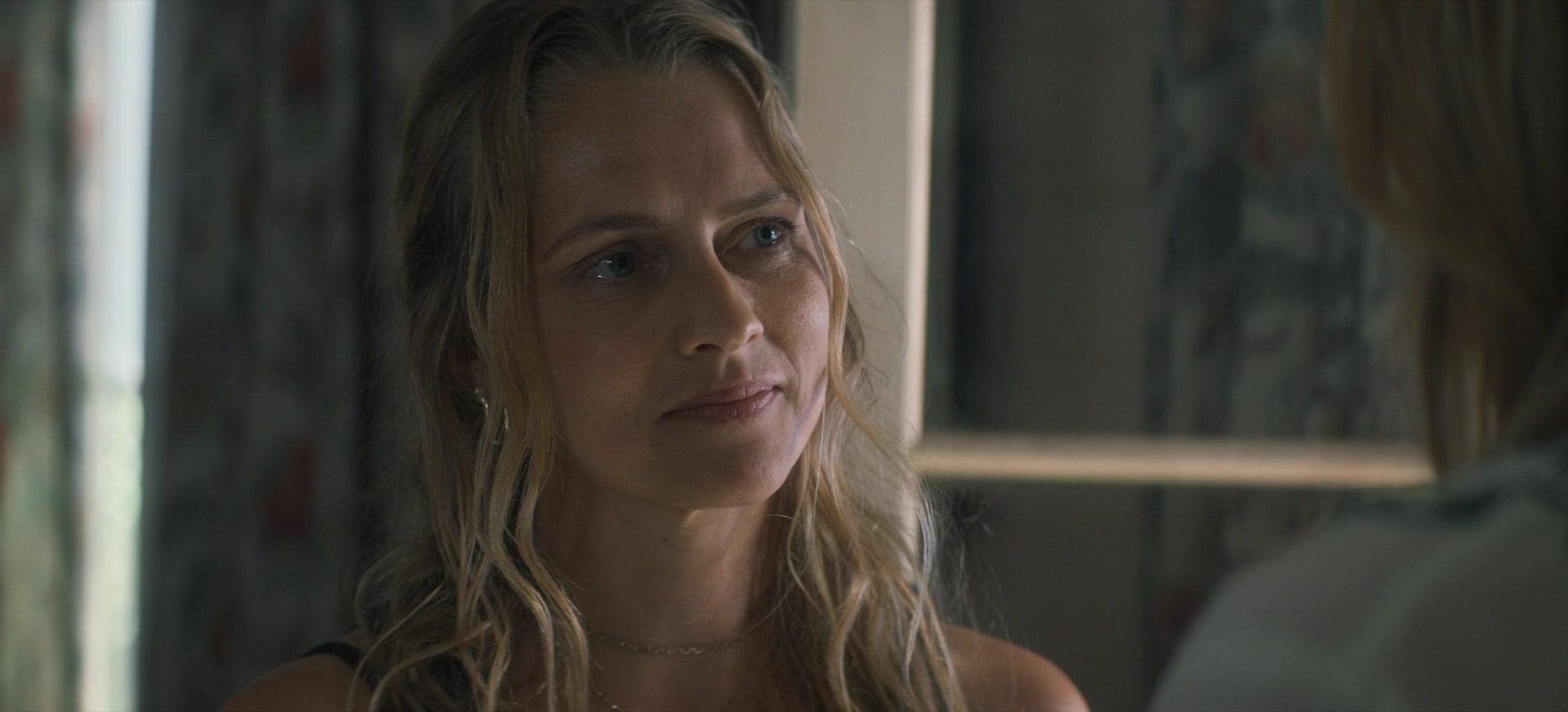 The_Last_Anniversary_2025_S01E03_ATP_003111.jpg The_Last_Anniversary_2025_S01E03_ATP_003111.jpg