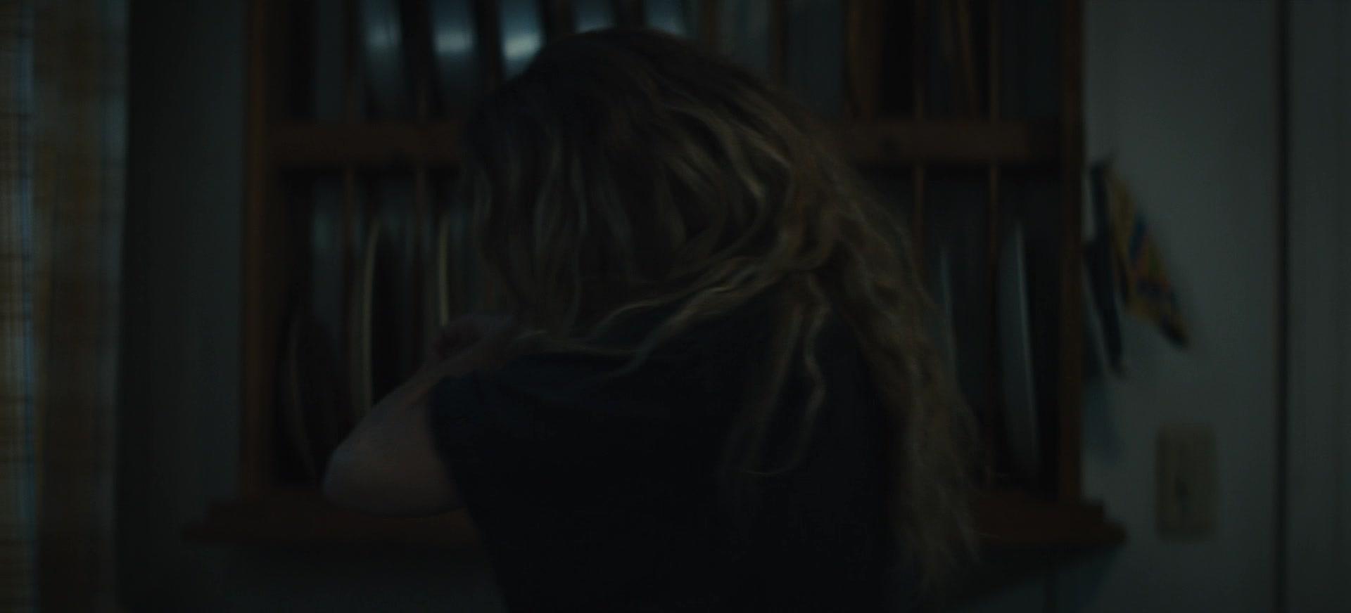 The_Last_Anniversary_2025_S01E03_ATP_003656.jpg The_Last_Anniversary_2025_S01E03_ATP_003656.jpg