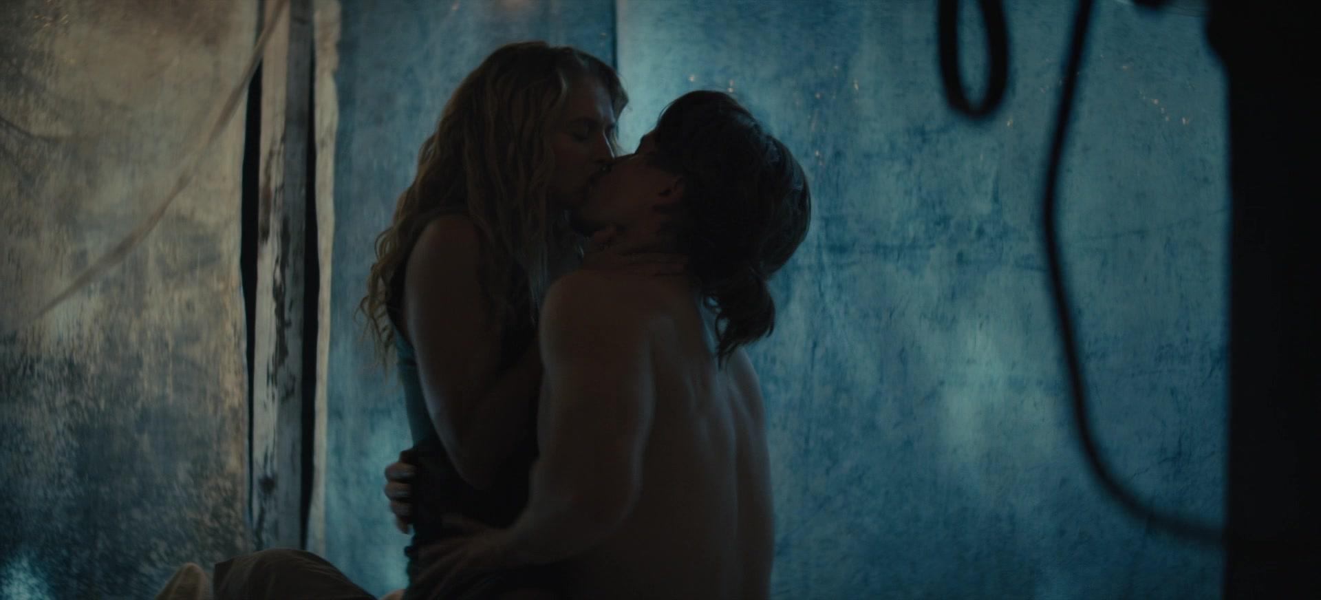 The_Last_Anniversary_2025_S01E03_ATP_003941.jpg