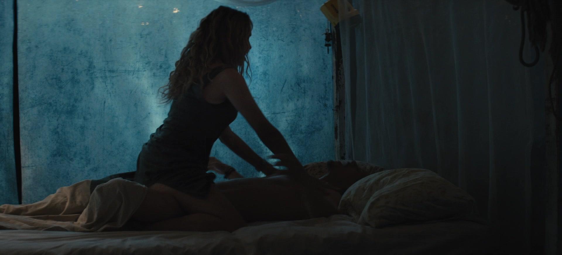 The_Last_Anniversary_2025_S01E03_ATP_003945.jpg The_Last_Anniversary_2025_S01E03_ATP_003945.jpg