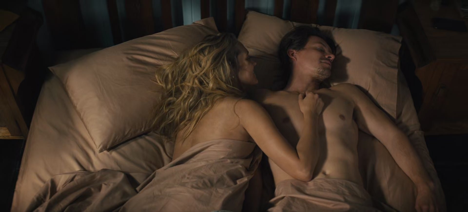 adoringteresap_thelastanniversary_1x04_caps_0224.jpg adoringteresap_thelastanniversary_1x04_caps_0224.jpg