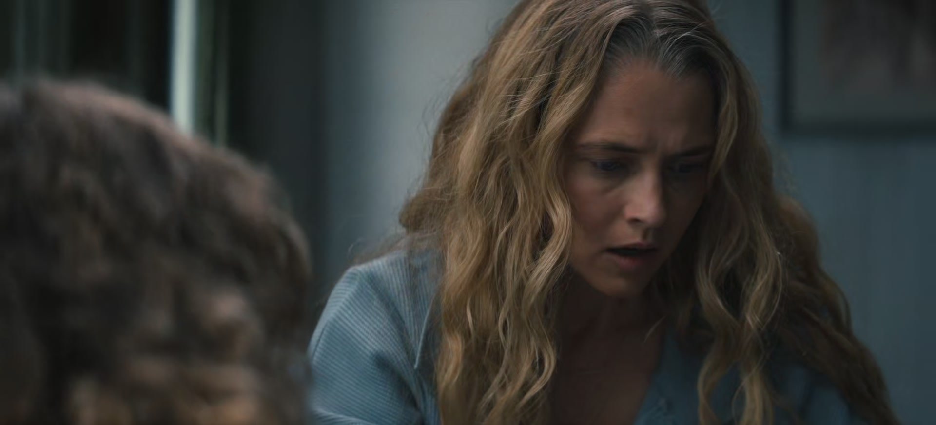 adoringteresap_thelastanniversary_1x04_caps_0415.jpg