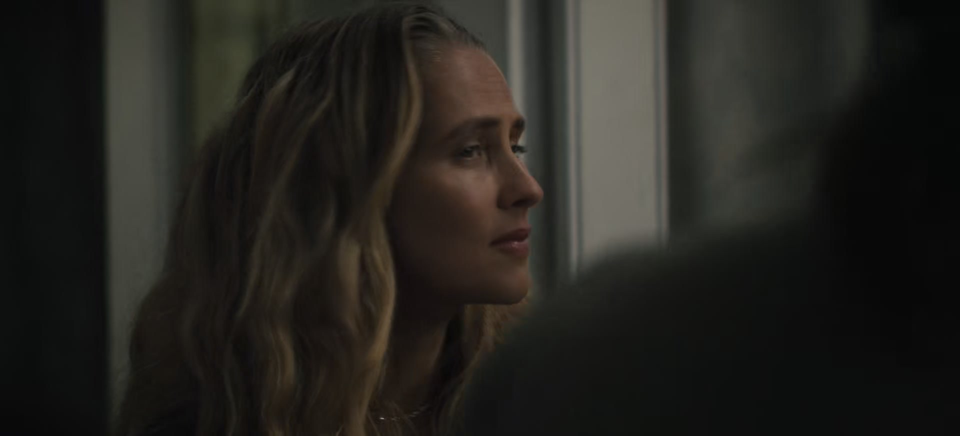 adoringteresap_thelastanniversary_1x04_caps_0800.jpg