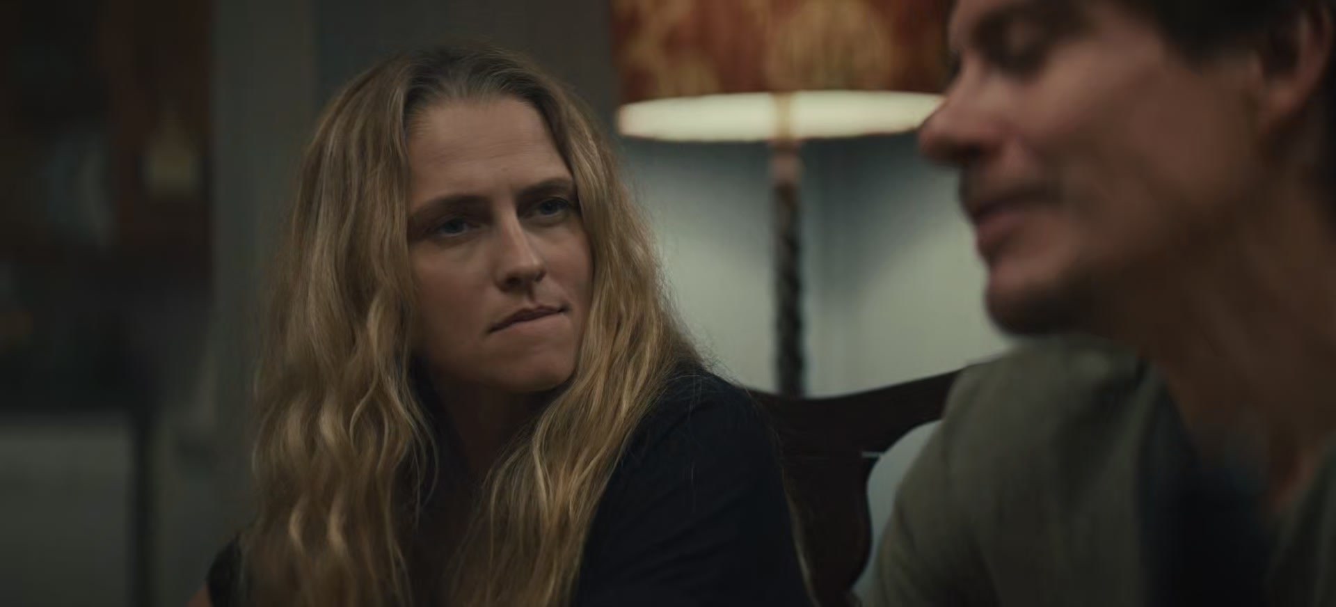 adoringteresap_thelastanniversary_1x04_caps_0910.jpg