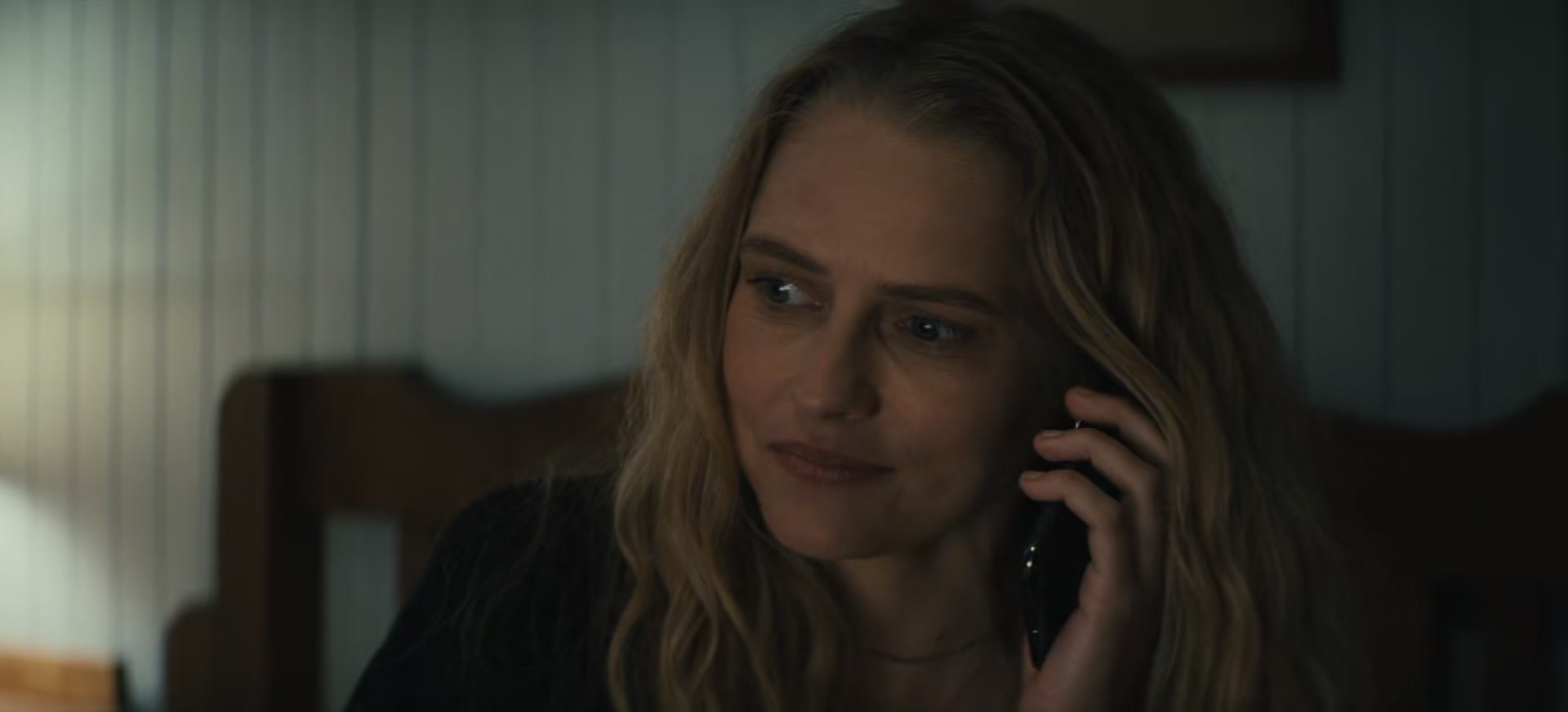 adoringteresap_thelastanniversary_1x04_caps_1237.jpg