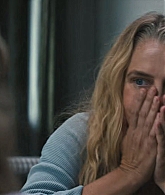 adoringteresap_thelastanniversary_1x04_caps_0401.jpg