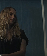 adoringteresap_thelastanniversary_1x04_caps_0766.jpg