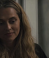 adoringteresap_thelastanniversary_1x04_caps_0809.jpg