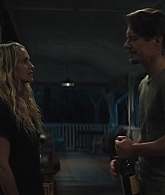 adoringteresap_thelastanniversary_1x04_caps_0814.jpg