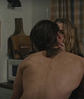 adoringteresap_thelastanniversary_1x04_caps_1014.jpg