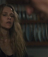 Filename=adoringteresap_thelastanniversary_1x04_caps_1081.jpg
Filesize=73KiB
Dimensions=1920x872
Date added=Mar 26, 2026 adoringteresap_thelastanniversary_1x04_caps_1081.jpg