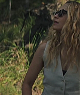 adoringteresap_thelastanniversary_1x04_caps_1291.jpg