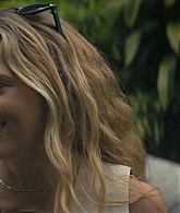 adoringteresap_thelastanniversary_1x04_caps_1411.jpg