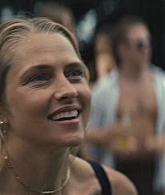 adoringteresap_thelastanniversary_1x04_caps_1487.jpg