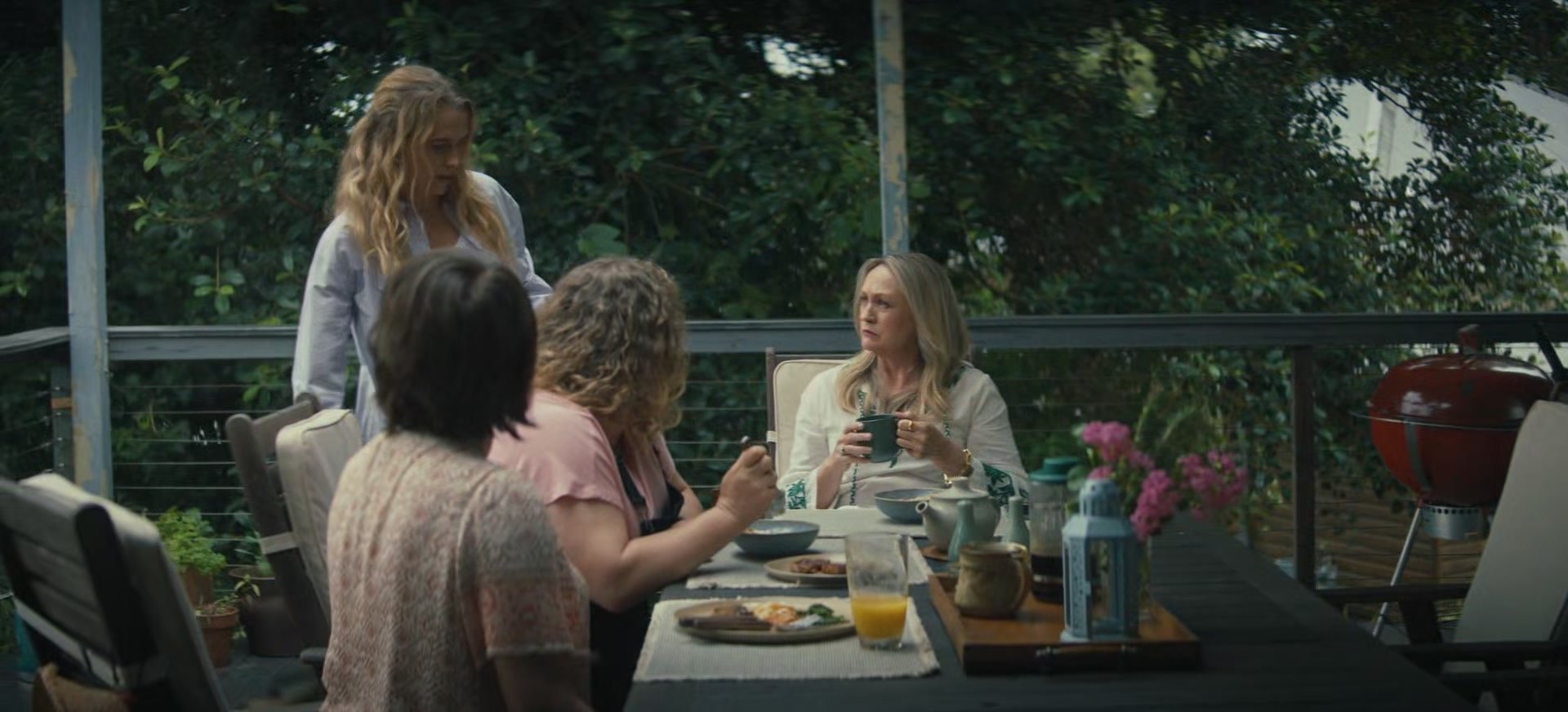 adoringteresap_thelastanniversary_1x05_caps_0121.jpg