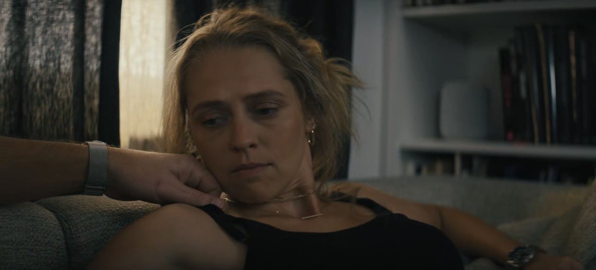 adoringteresap_thelastanniversary_1x05_caps_0194.jpg