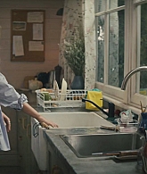 adoringteresap_thelastanniversary_1x05_caps_0078.jpg